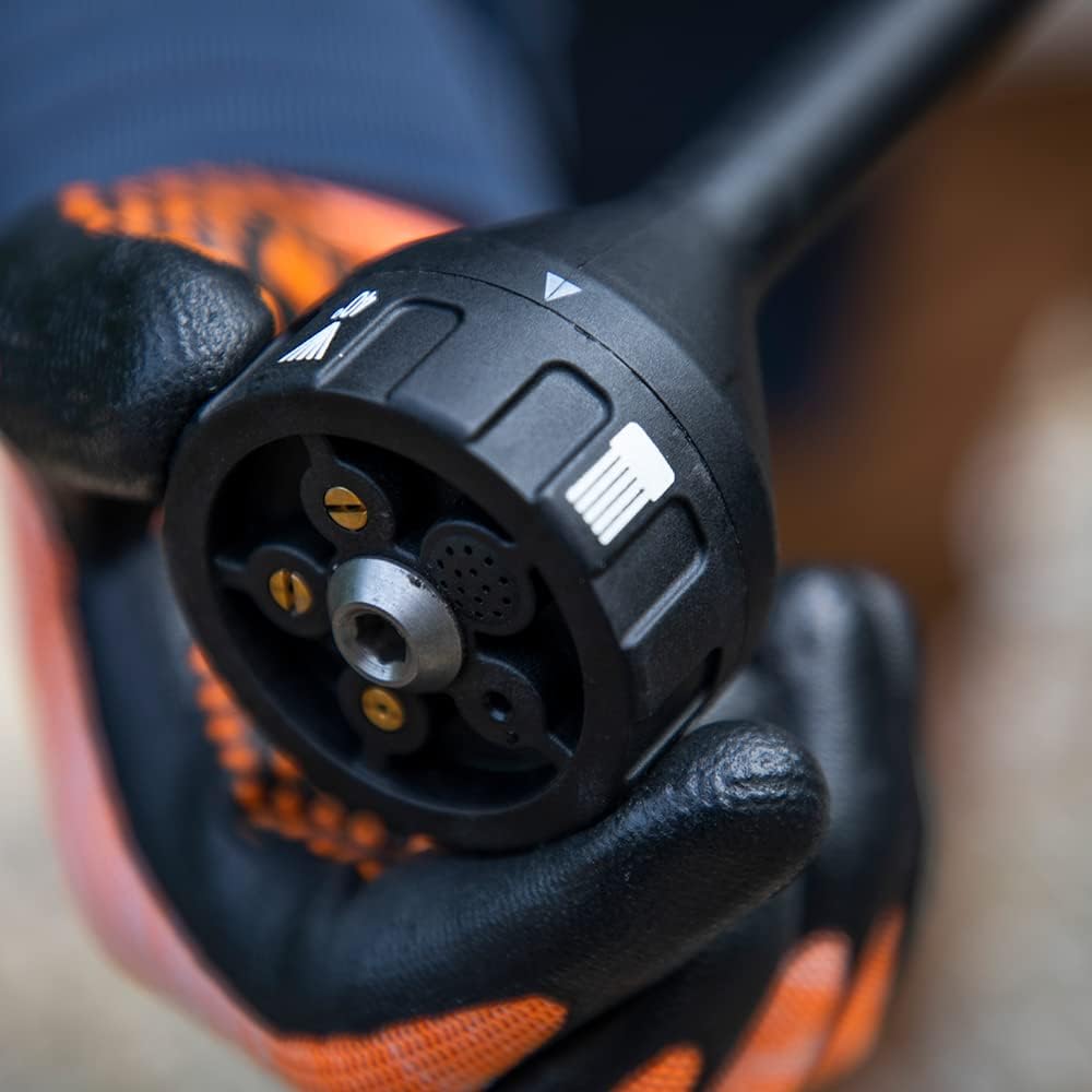 Yard Force 22 Bar 20V Aquajet Cordless Pressure Cleaner with 2.5Ah Lithium-Ion Battery, Charger & Accessories