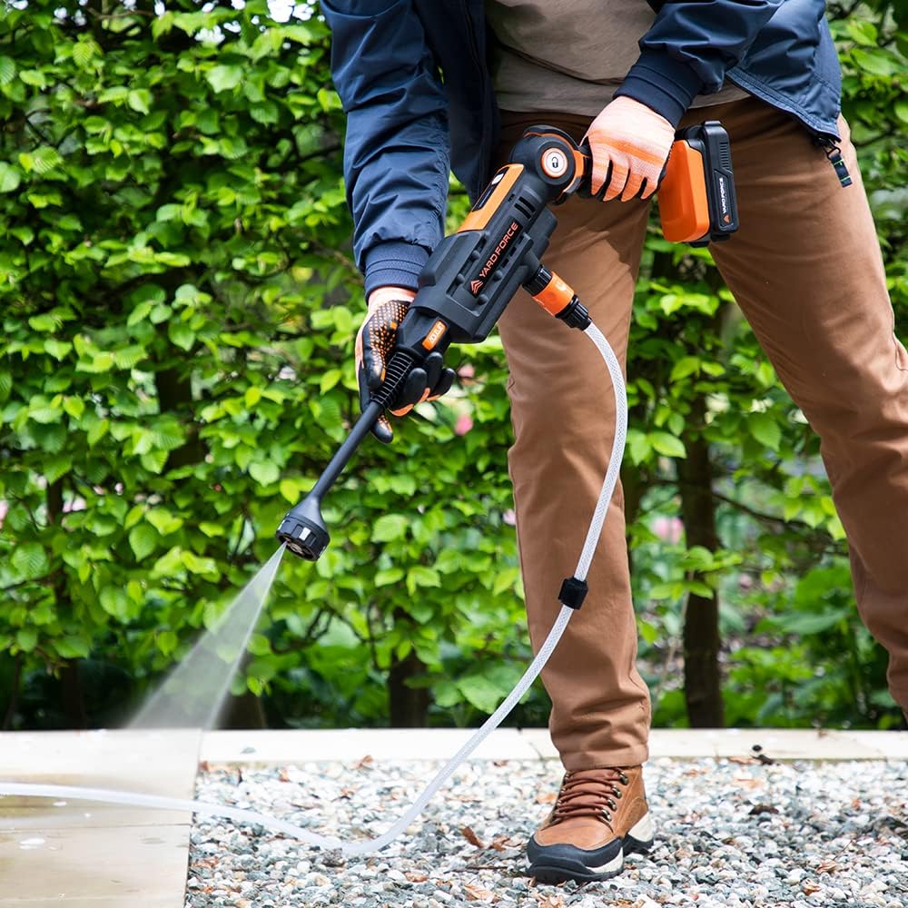 Yard Force 22 Bar 20V Aquajet Cordless Pressure Cleaner with 2.5Ah Lithium-Ion Battery, Charger & Accessories