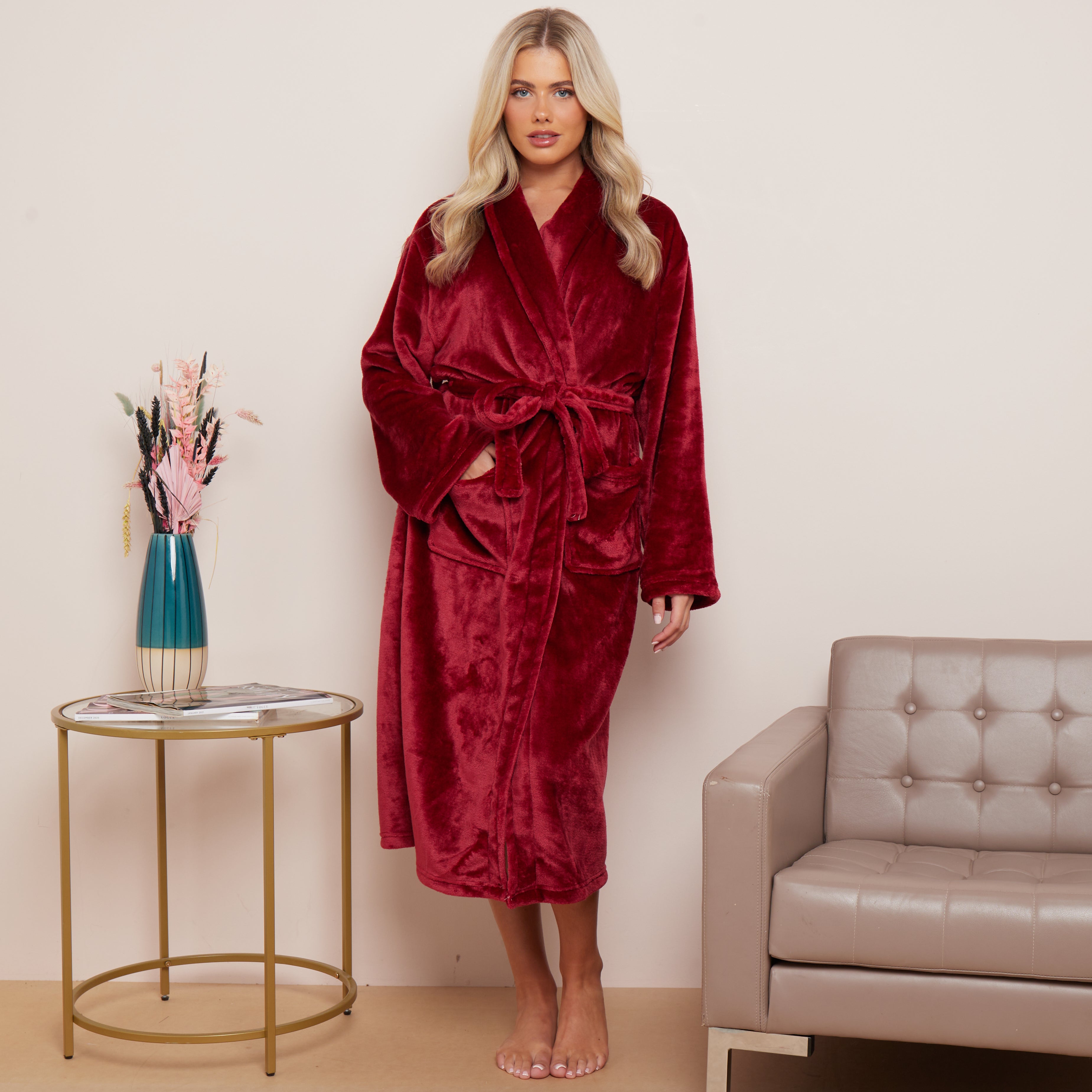 Luxury Super Soft Fleece Dressing Gown/bathrope