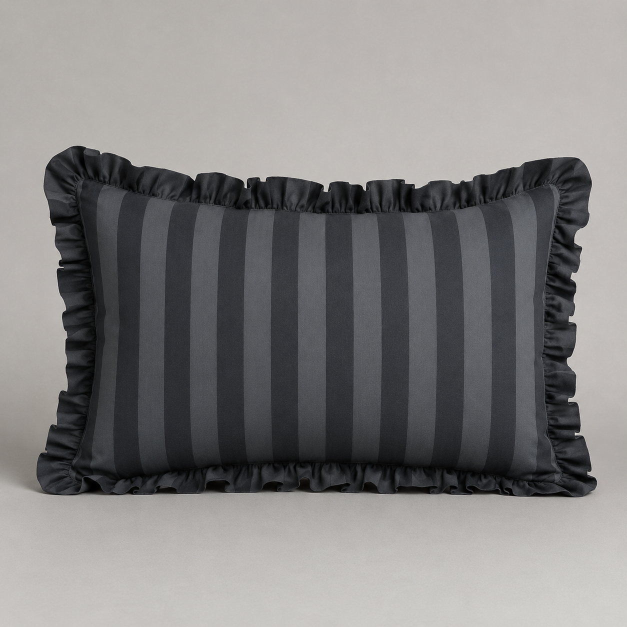 HIGH ST BRAND - SINGLE LARGE PILLOW WITH BLACK & GREY STRIPES