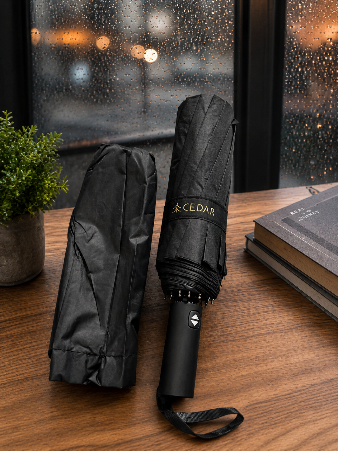 BLACK UMBRELLA - FOR HEAVY RAIN - PREMIUM+FOLDABLE+EASY TO CARRY