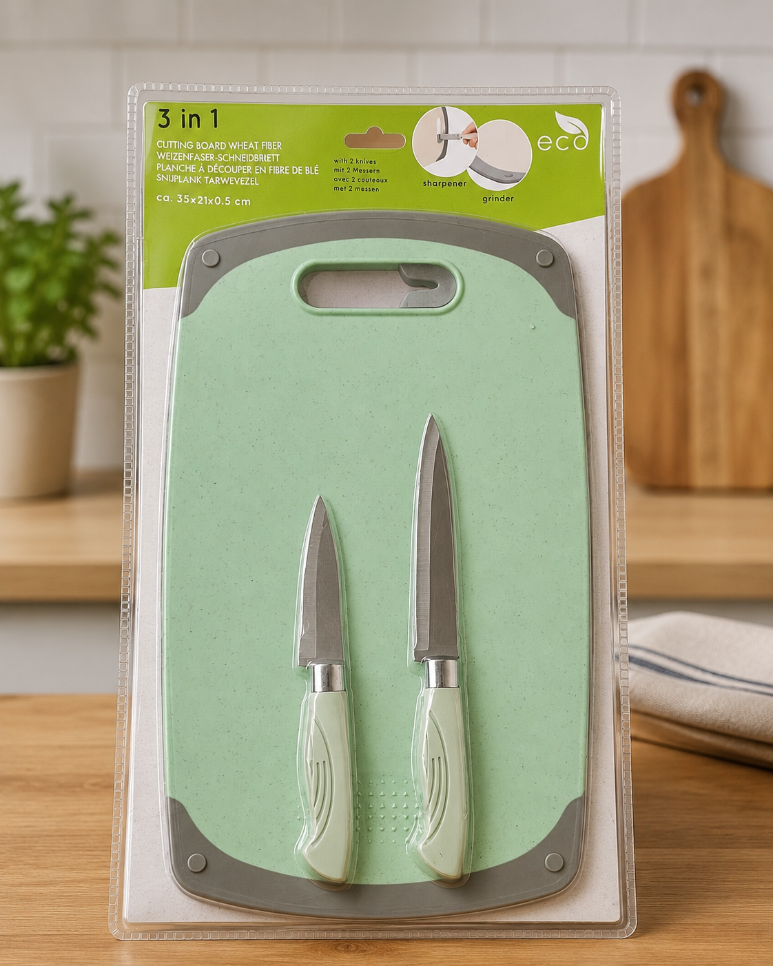 KITCHEN SET - CHOPPING BOARD+2 KNIVES IN PASTEL GREEN/PINK/BEIGE COLOUR - ABOVE 18 YEARS