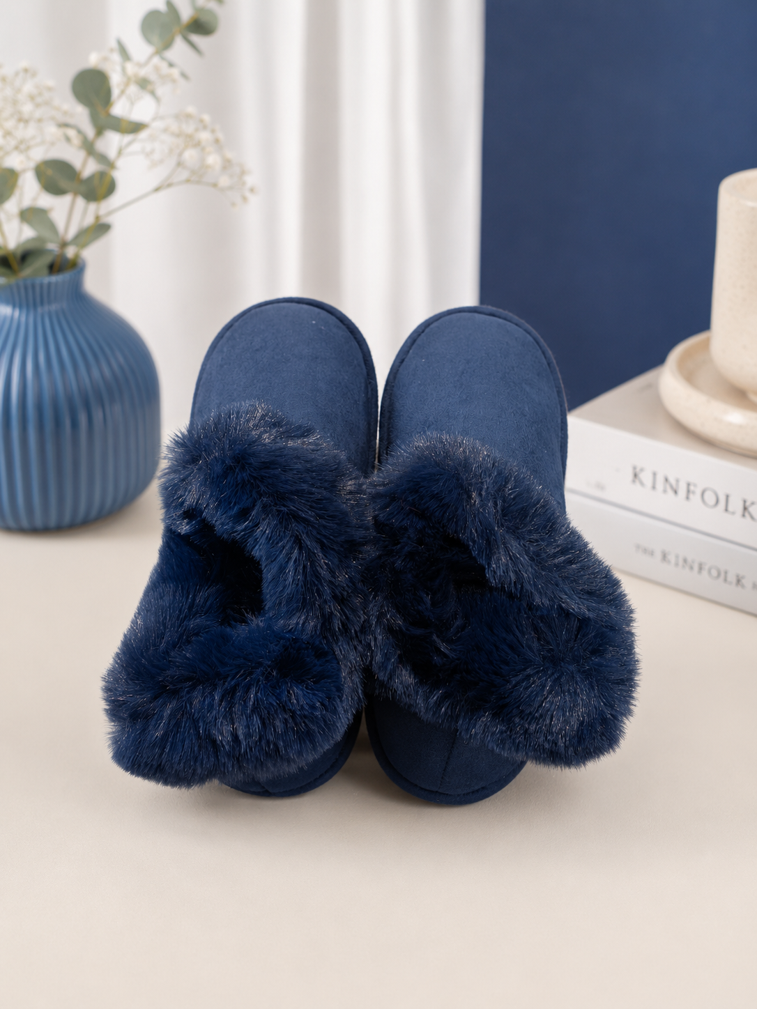 FAUX FUR SLIPPERS - COZY+SUPER SOFT - NAVY BLUE, Size-3-4