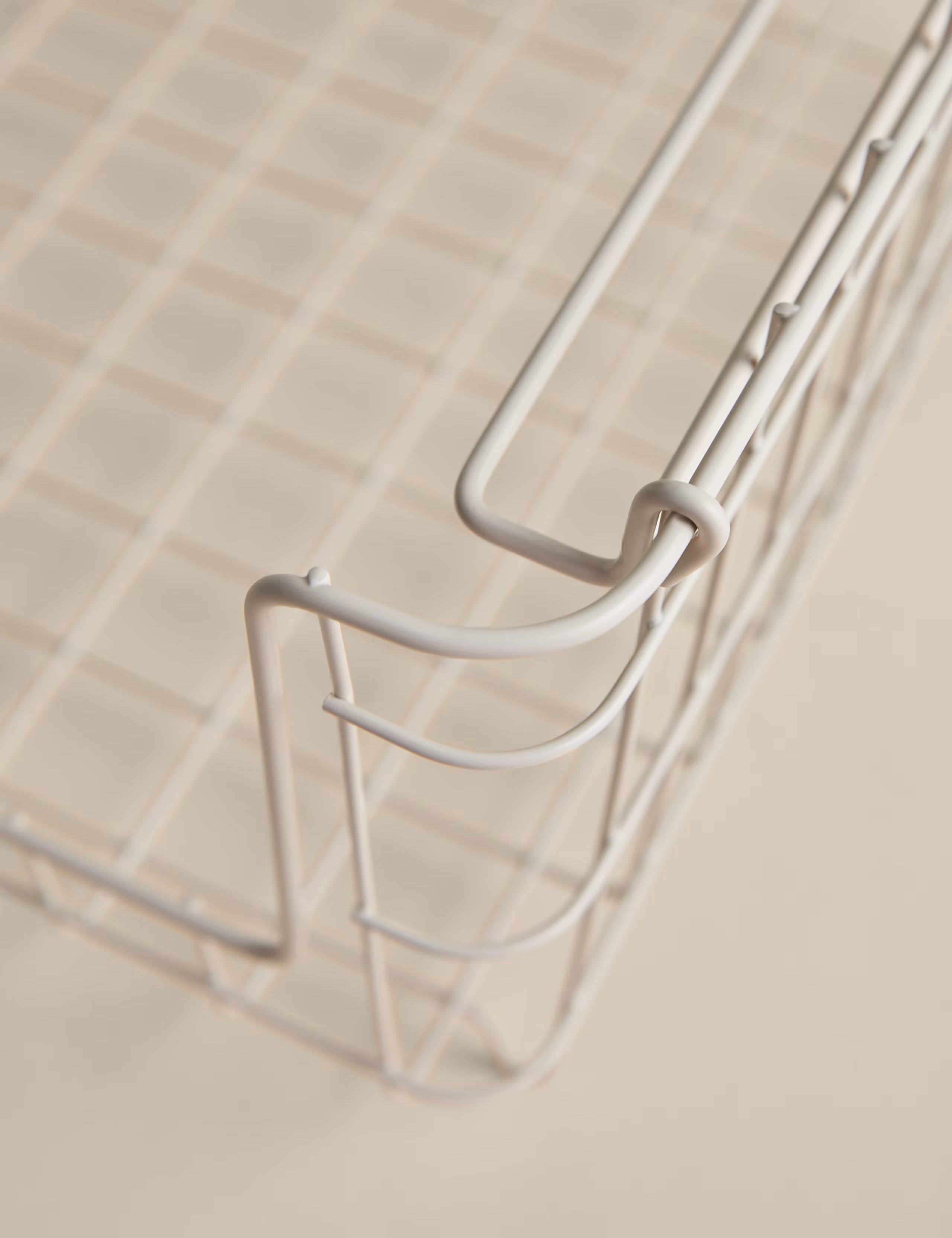 High Street Large Stackable Wire Storage Basket – Black