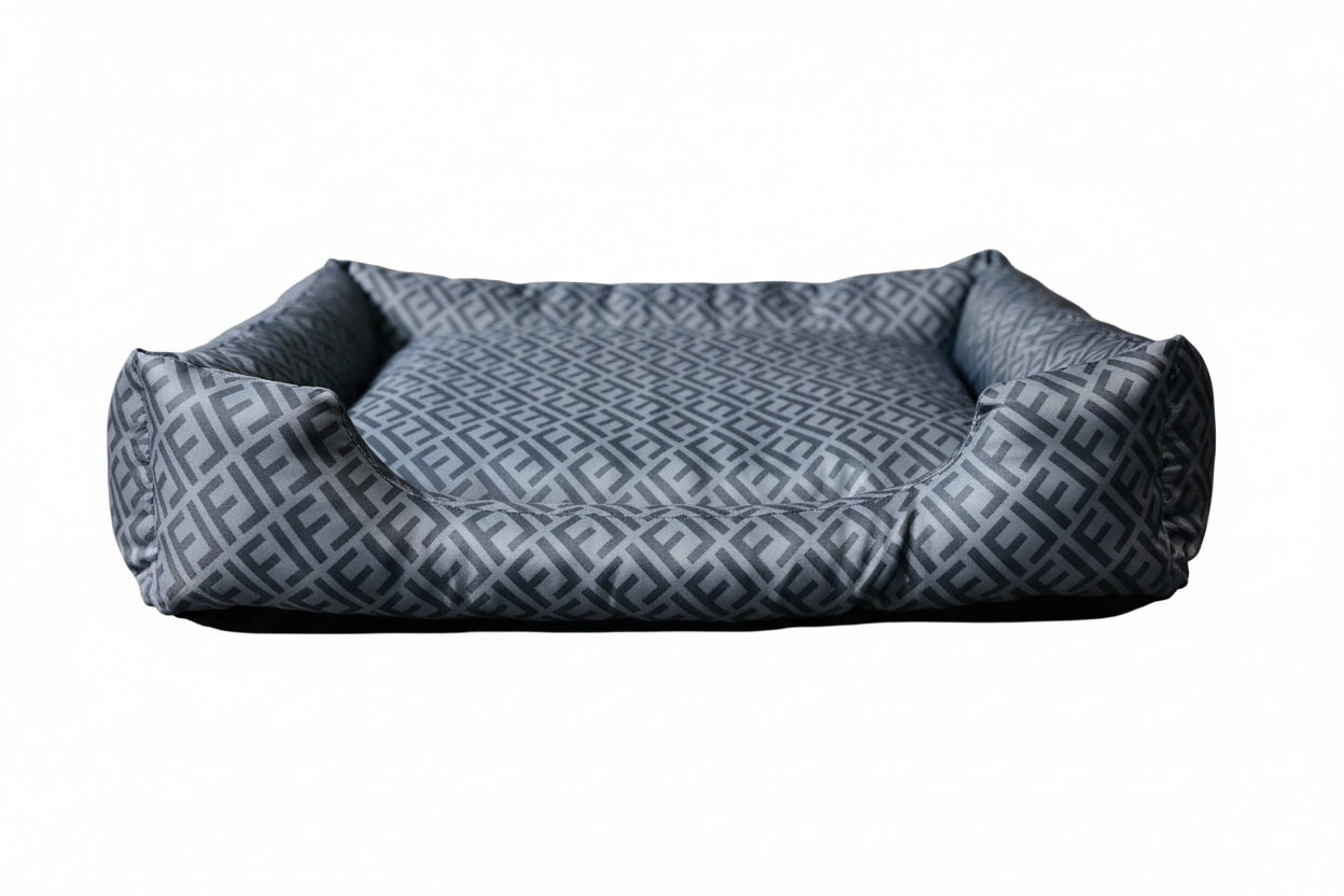 Cotton King Medium Pet Bed – Grey Pattern