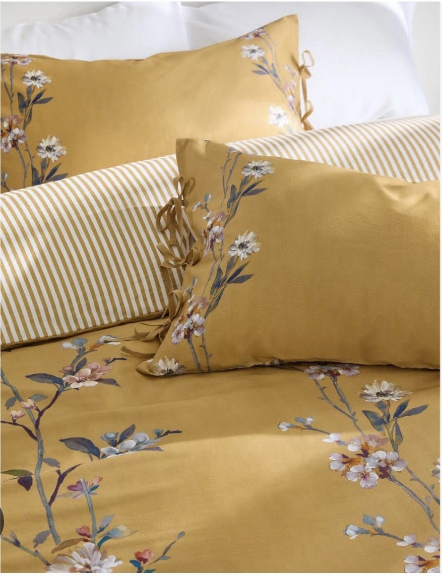 Pure Cotton Solene Painted Blooms Bedding Set | Double