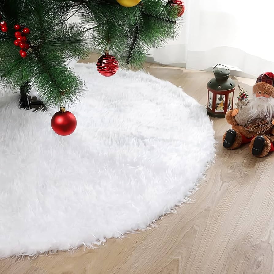 Gigalumi Christmas Tree Skirt – Beautiful Festive Base Cover for Under Your Tree
