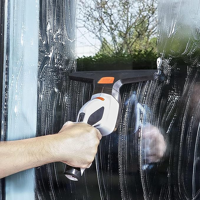 Yard Force VITA Cordless Window Cleaner – 4.0Ah Battery, Up to 150 min Runtime