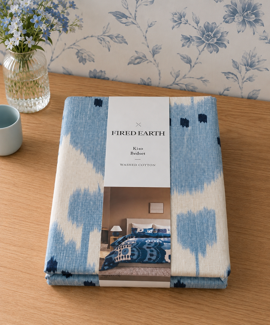HIGH ST BRAND - KING SIZE - BLUE ABSTRACT COTTON BEDSET -DUVET COVER &  2PILLOW CASES