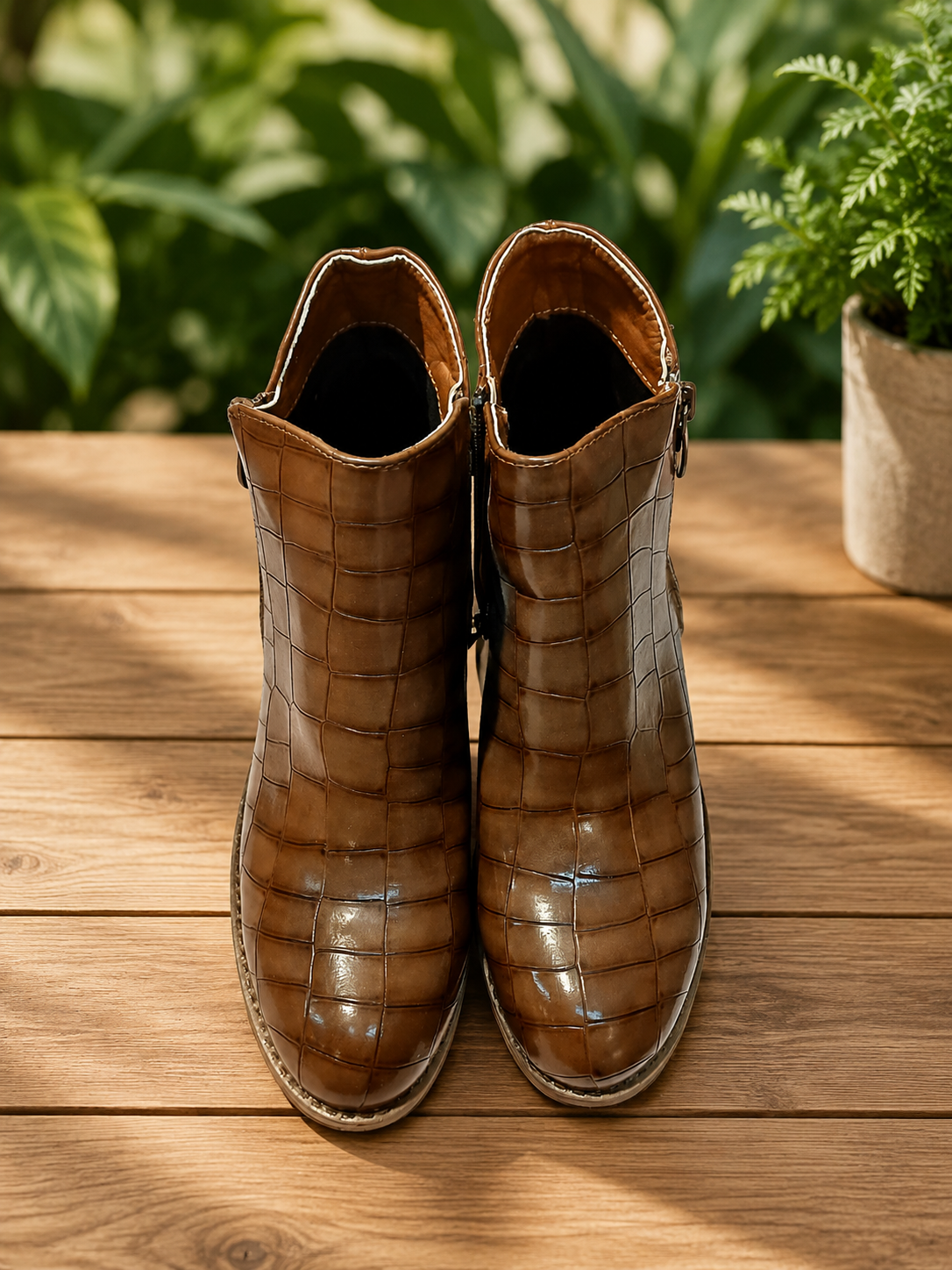 BWOWN TEXTURED BOOTS- STYLISH,COMFY & CLASSIC - SIZE-6&7- by PU