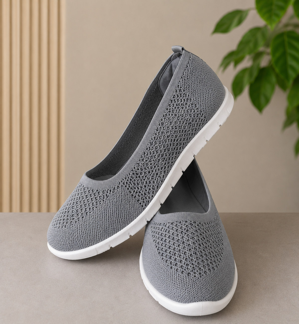 Women’s Lightweight Slip-On Knit Trainers – Breathable Casual Comfort Shoes Gray