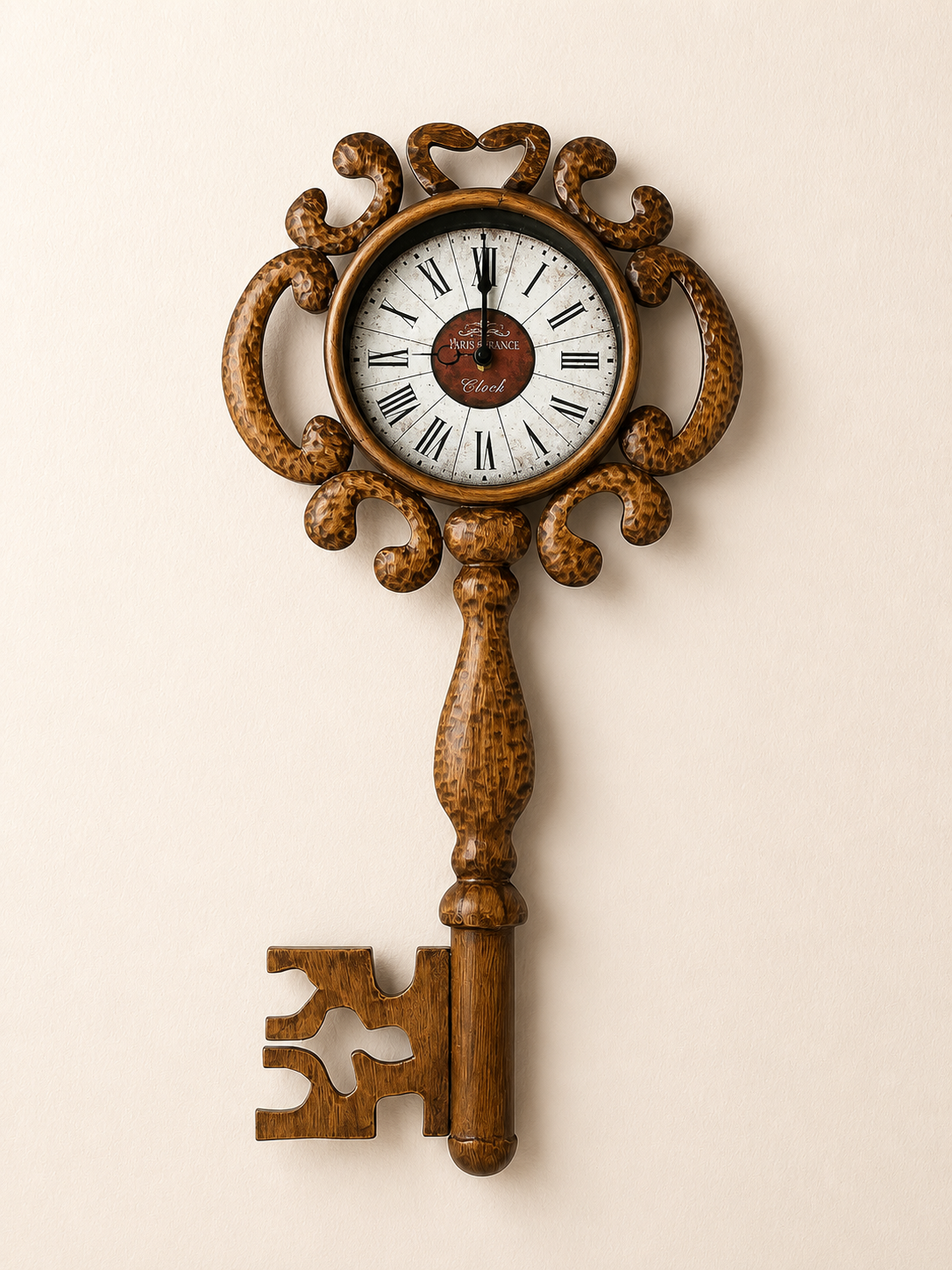 Vintage Key Wall Clock – Antique Style Decorative Roman Numeral Clock