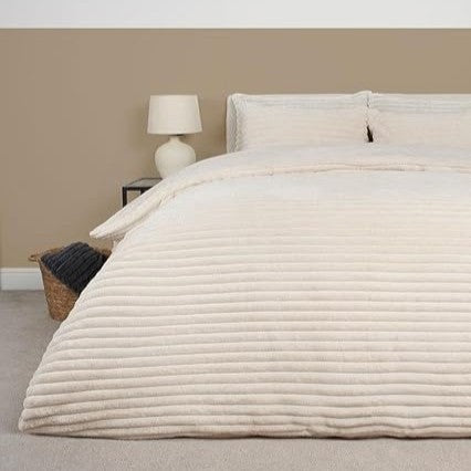 Gaveno Cavailia Plain Bedding Set – Ultra Soft & Comfortable