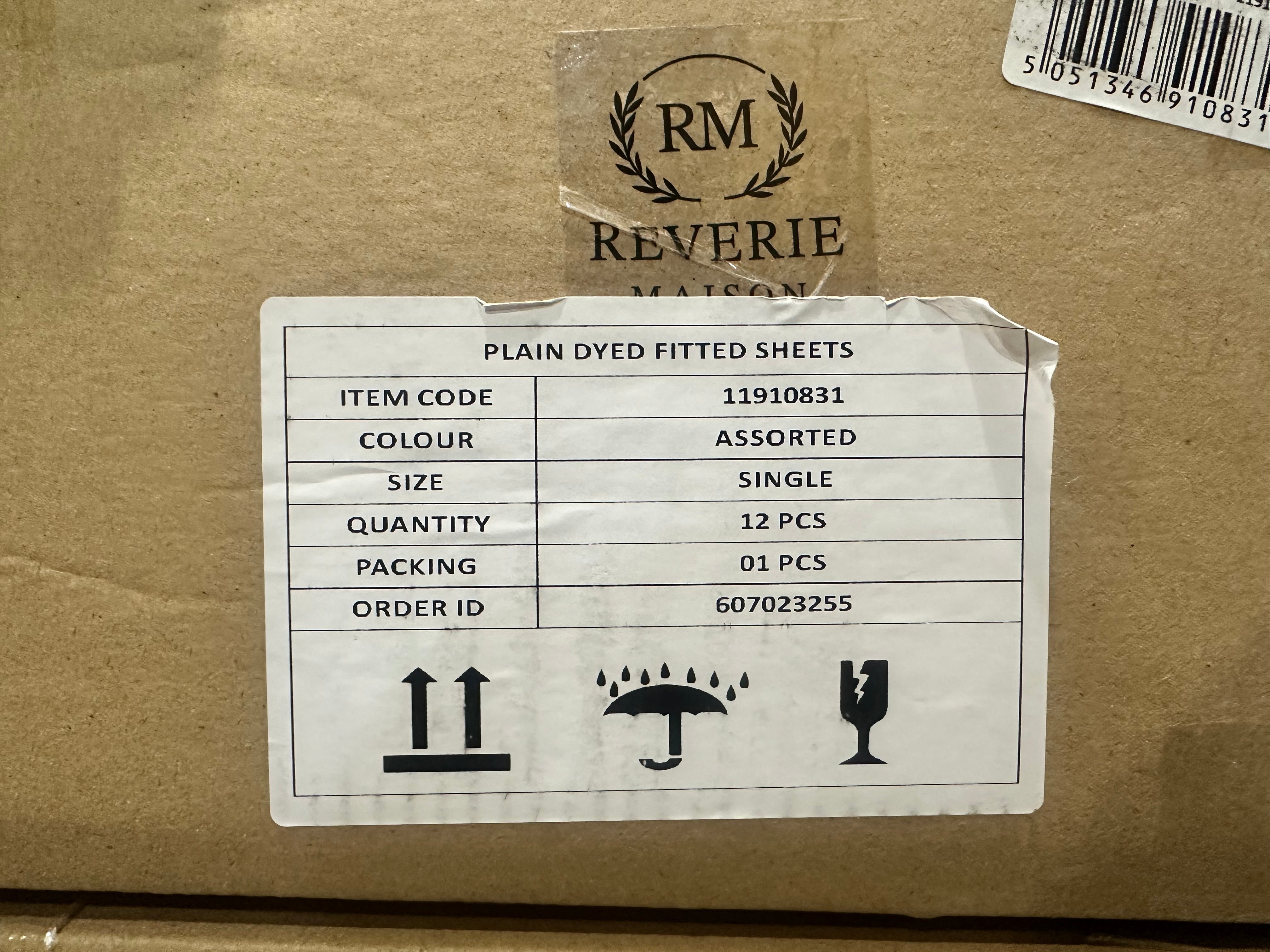 Bulk Deal: Reverie Maison Plain Fitted Sheets – 12 Pieces per Box for £24 (Assorted Colours, Soft & Durable)