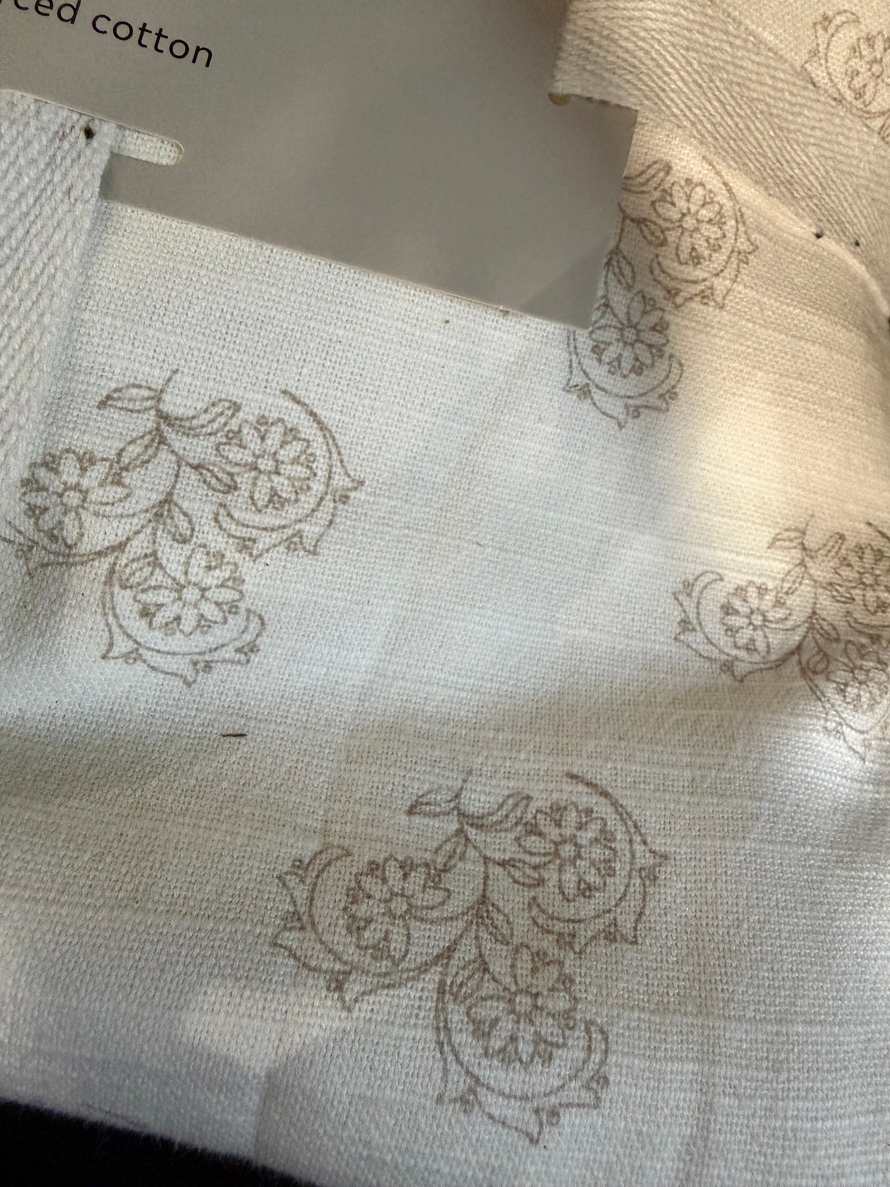 High Street Cotton Tablecloth – Floral Block Print Dining Table Cover (6 Seater)