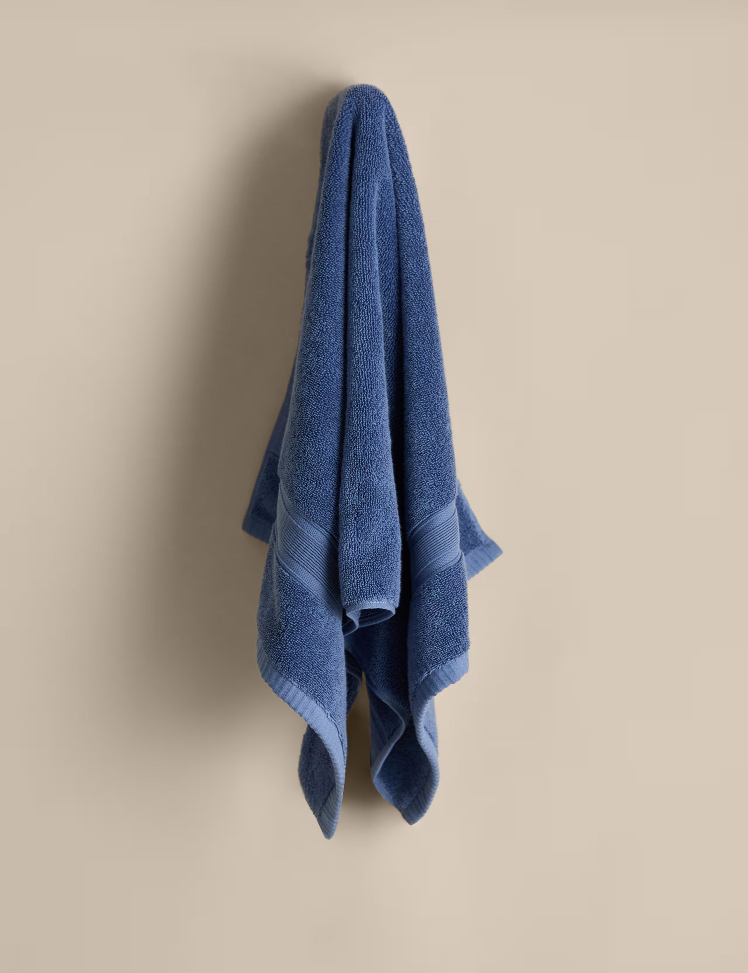 High Street Super Soft Pure Cotton Hand Towel – 40 x 60cm | 550 GSM Quick Dry & Absorbent