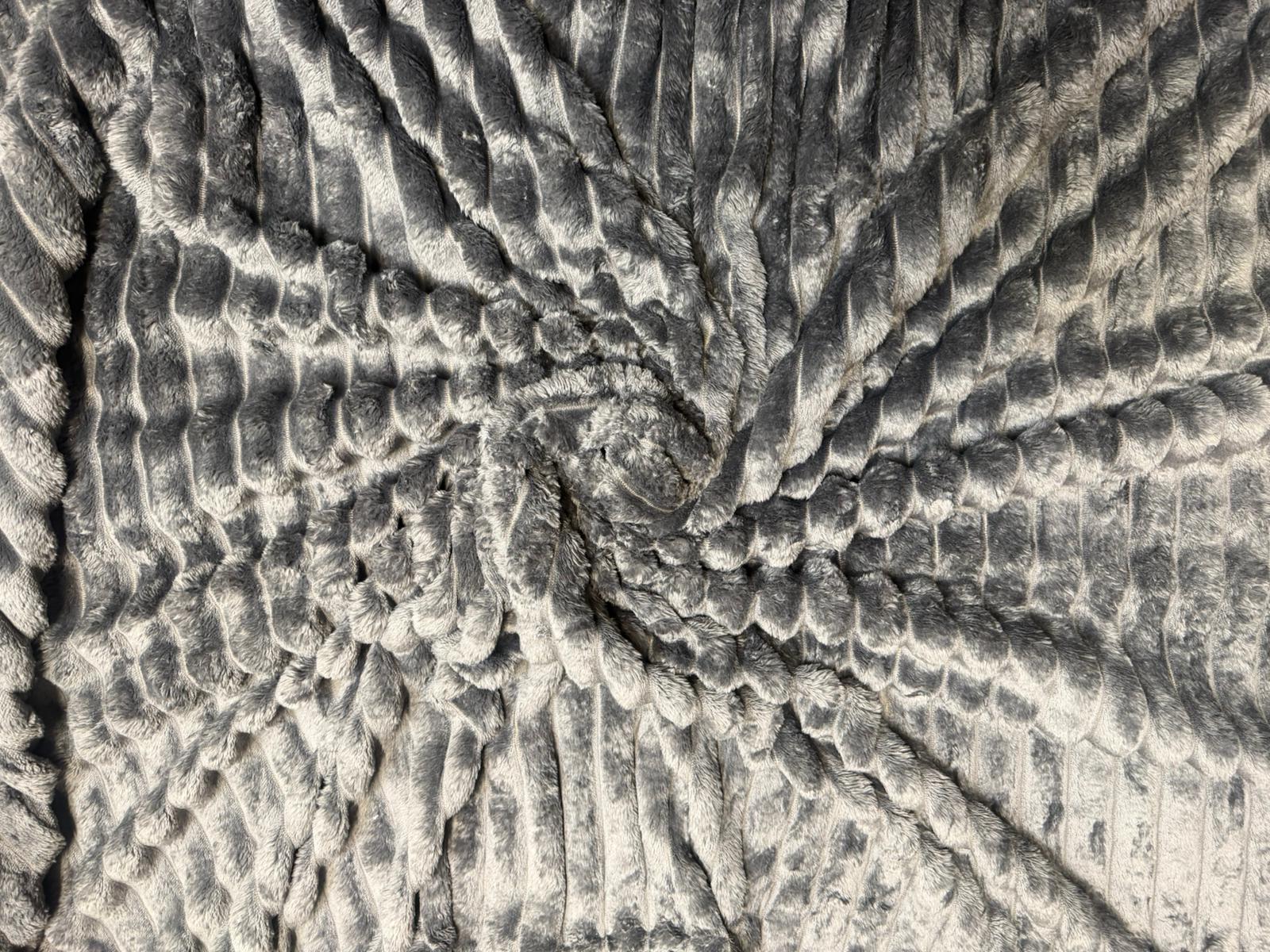 Jacquard Osum Ribbed Throw Blanket – Soft & Sumptuous, 200 x 240 cm