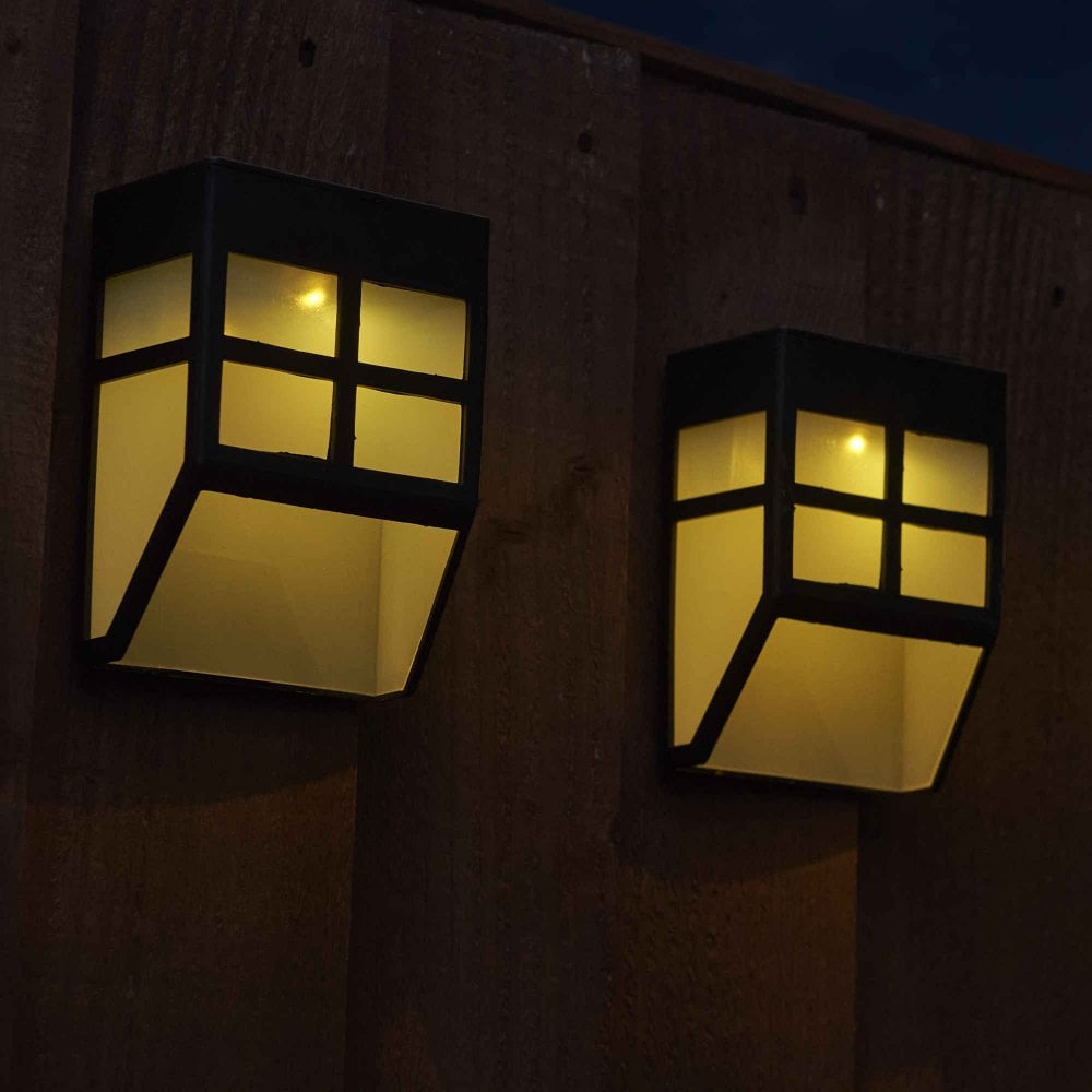 Greenhurst Solar Fence Lights Pack of 4 – Warm White LED Outdoor Garden Lights