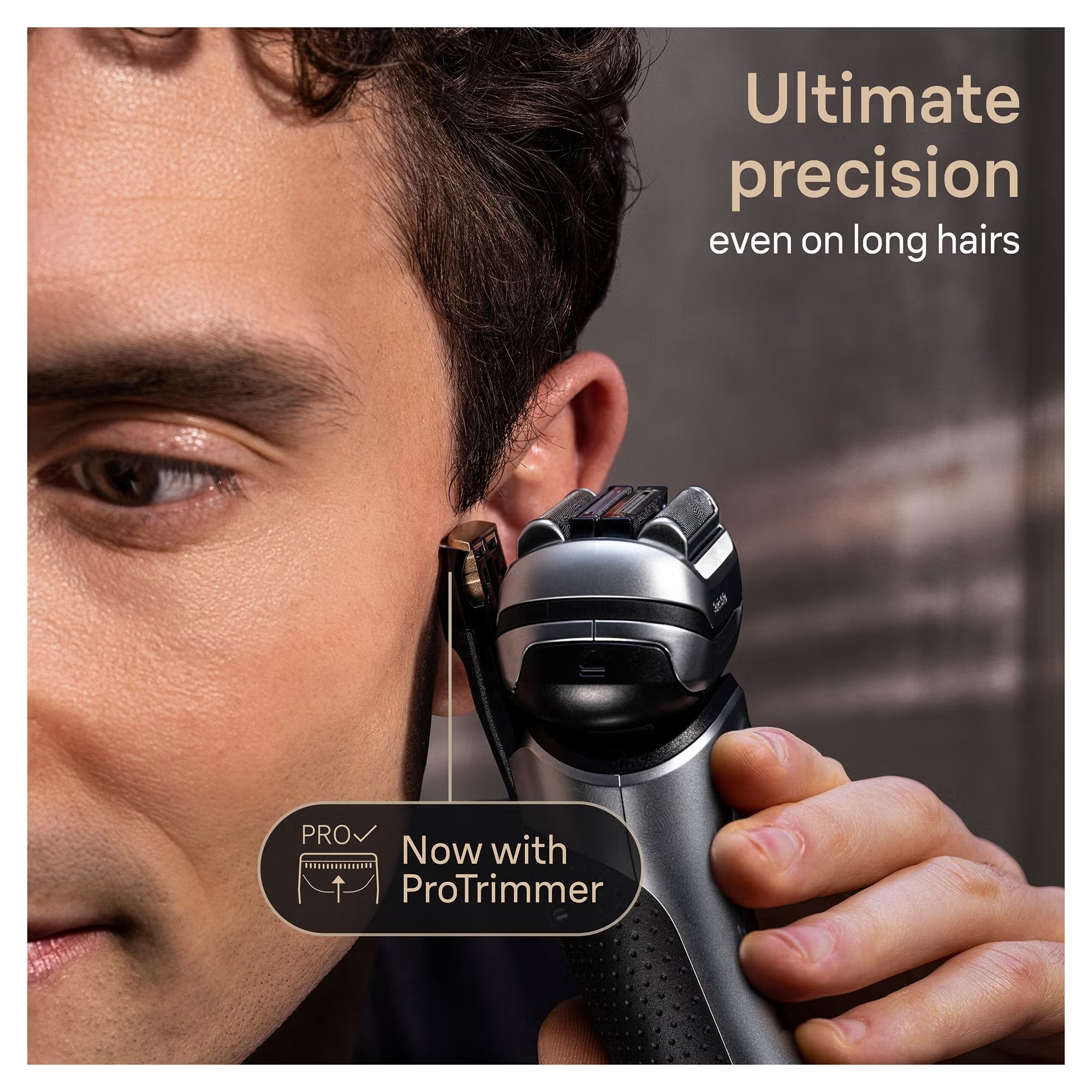 Braun Series 9 Pro+ Shaver with Cleaning, Charging Station & Power Case 9477cc