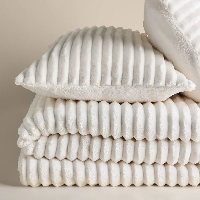 Double - High Street Cloud Fleece Striped Bedding Set – Ultra Soft Single Duvet Cover with 2 Pillowcases