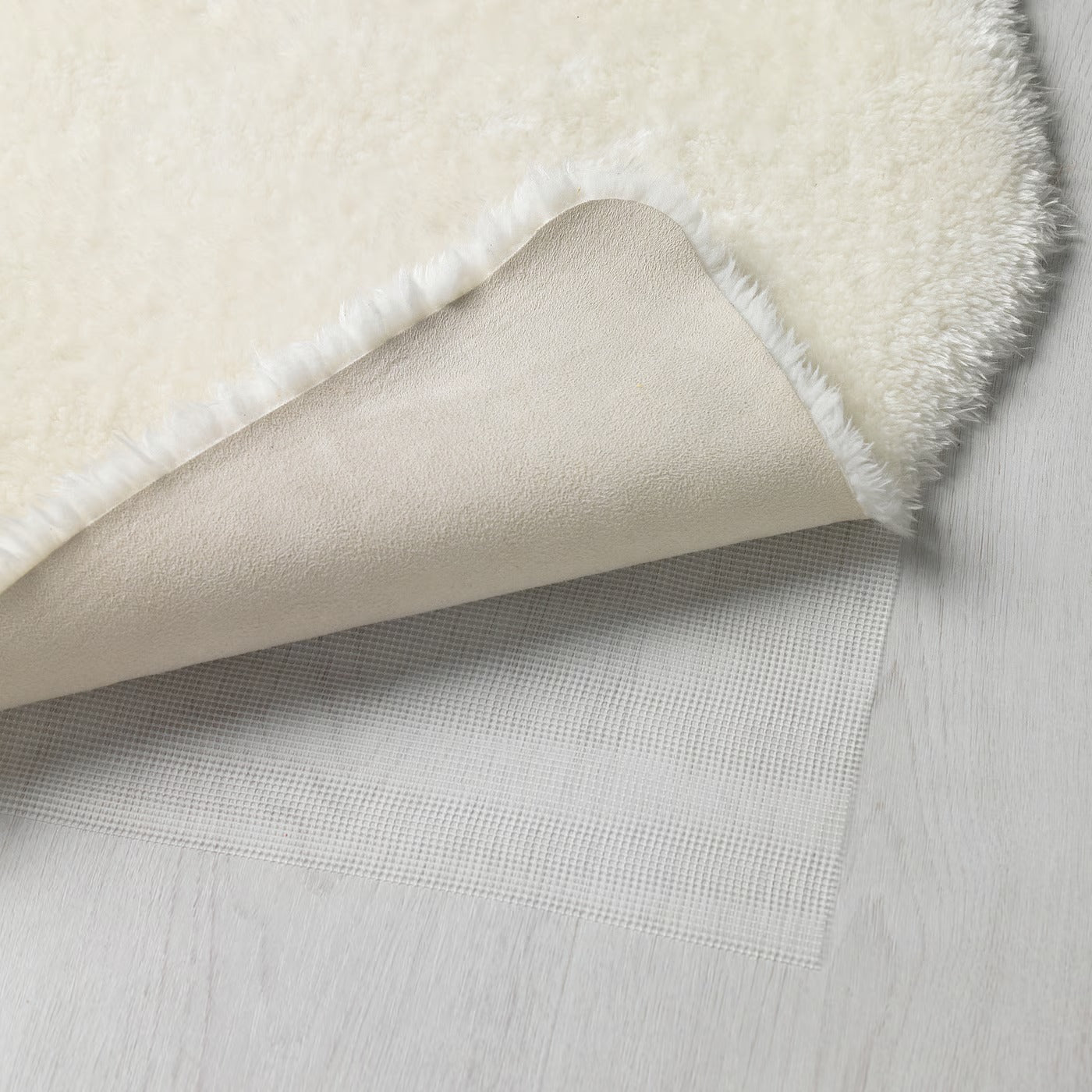 Faux Sheepskin Rug – Super Soft Recycled Plush Floor Rug for Chairs, Benches & Home Décor
