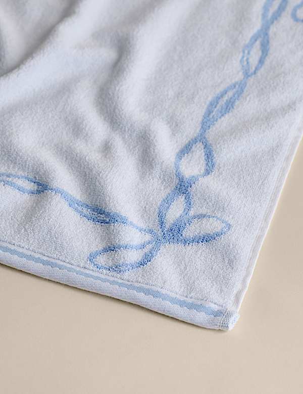 Pure Cotton Bow Hand Towel – 550 GSM Soft & Absorbent StayNew™ Towel 50 x 90 CM